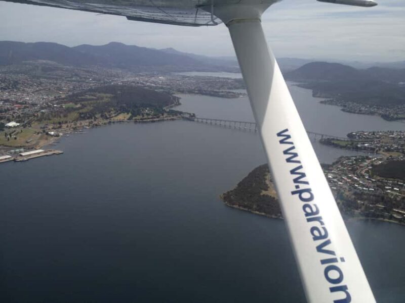 30 Minute Scenic Hobart Plane Flight - Key Points