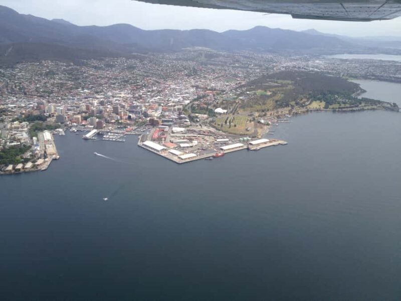 30 Minute Scenic Hobart Plane Flight - An Overview of the Experience