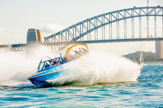 30-Minute Sydney Harbour Jet Boat Ride: Jet Blast - An In-Depth Look at the Experience