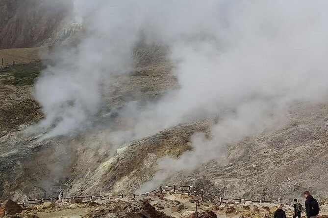 3D2N trip kawah putih-papandayan vulcan-nagavillage-green canyon - Tea Plantations and Rengganis Hot Springs