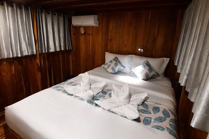 3Days in Labuan Bajo & Day Trip to Komodo - Transportation & Logistics