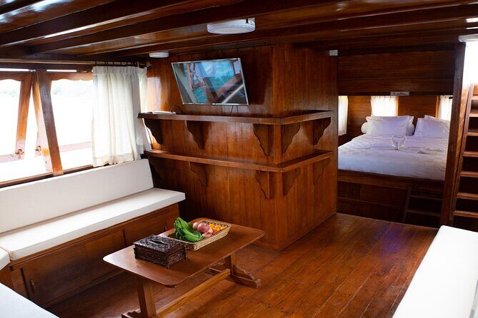 3Days Komodo Tour By Private Boat for 4 pax - A Detailed Look at the 3-Day Komodo Tour Experience