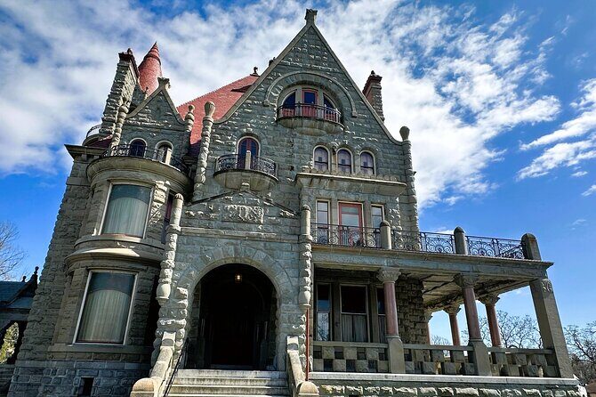 3hr Victoria City Highlights  Private Tour (Day/Night, 14 Pax) - Key Points