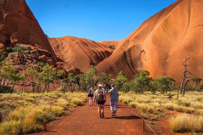 4 Day 3 Night Outback Escape from Alice Springs - An In-Depth Look at the Itinerary