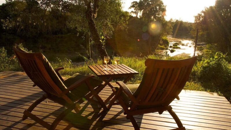 4-Day Masai Mara and Lake Nakuru Trip - Accommodation & Meals: Comfort Meets Convenience