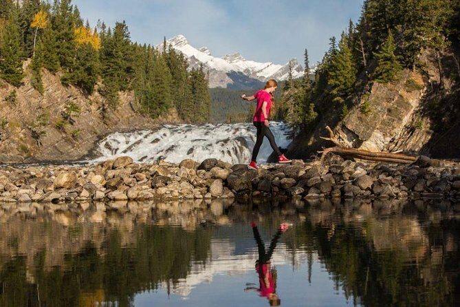 4-Day Rockies Explorer Tour Pkg: Banff, Columbia Icefield, Yoho - An In-Depth Look at the Rockies Explorer Tour