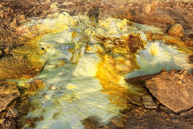 4-Day Tour: Tigray Churches & Danakil Depression Adventure. - Day 2: From Lava to Colors — Erta Ale and Dallol