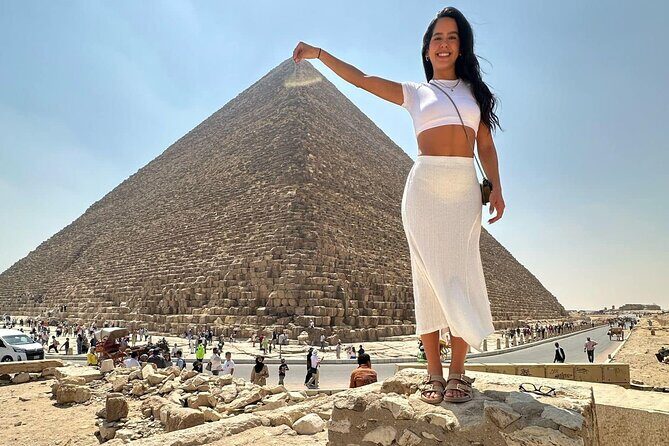 4 Days Egypt Itinerary to Cairo and Luxor in Private - Day 1: Arrival and Cairo Introduction