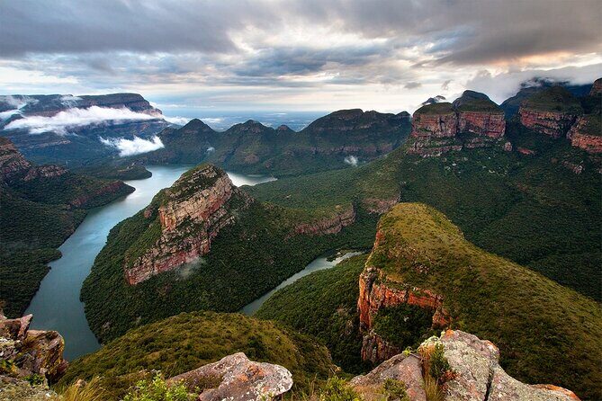 4 Days Private Tour at Kruger National Park & Blyde River Canyon - The Adventure Begins: From Johannesburg to Kruger