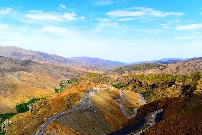 4 Days Sahara Desert VIP Private Tour from Marrakech & Luxuy Camp - How the tour balances comfort and authenticity