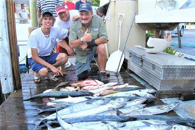 4-Hour Day or Night-Time Reef Bottom Fishing Charter in Fort Lauderdale - Practical Details