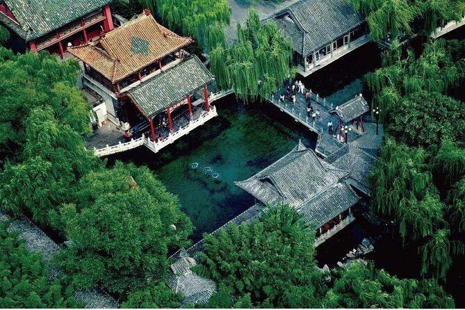 4 Hour Jinan Private Walking Tour to Baotu Spring and Surroundings - The Practical Side: What to Expect