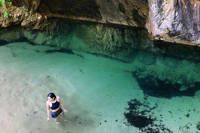 4-Hour Jungle Hike and Waterfall Swim - Starting Point and Transportation