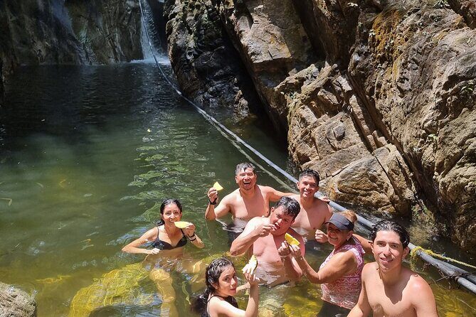 4-Hour Jungle Hike and Waterfall Swim - The Panoramic Viewpoint