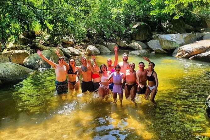 4-Hour Jungle Hike and Waterfall Swim - Guides and Group Atmosphere