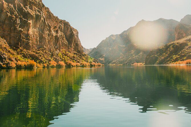 4-Hour Kayak Deluxe Tour in Emerald Cave with Catered Lunch - Paddling Through History and Nature