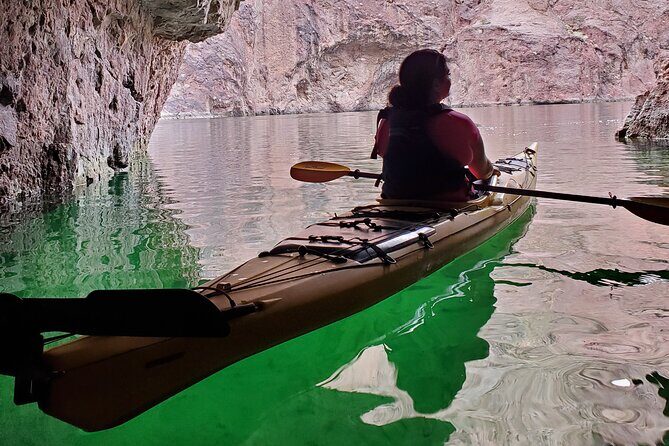 4-Hour Kayak Deluxe Tour in Emerald Cave with Catered Lunch - Practical Considerations and Value