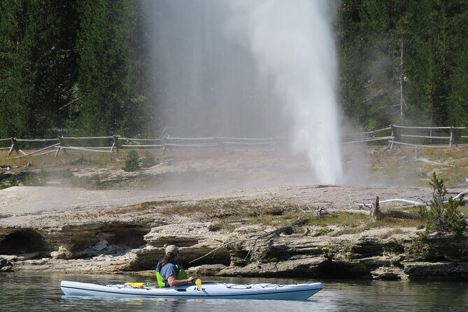 4-Hour Morning Kayak on Yellowstone Lake with Lunch - The Lakeside Lunch