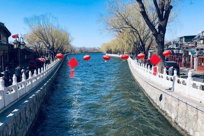 4-Hour Private Tour: Jingshan Park, Hutong & JinDing Xuan Dim Sum - Exploring Jingshan Park and the Forbidden City View