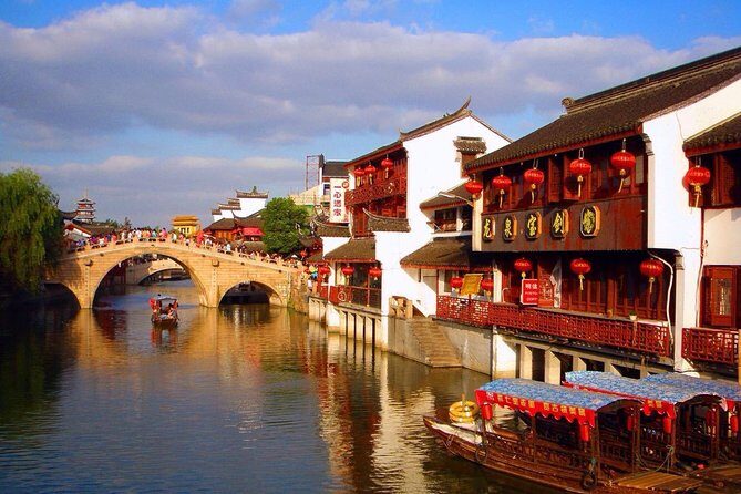 4-Hour Qibao Ancient Water Town Private Tour with Metro Experience - Key Points