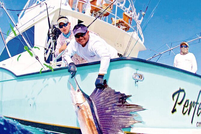 4 Hours Luxury Fishing Adventure - An Honest Look at the 4 Hours Luxury Fishing Adventure in Cancun