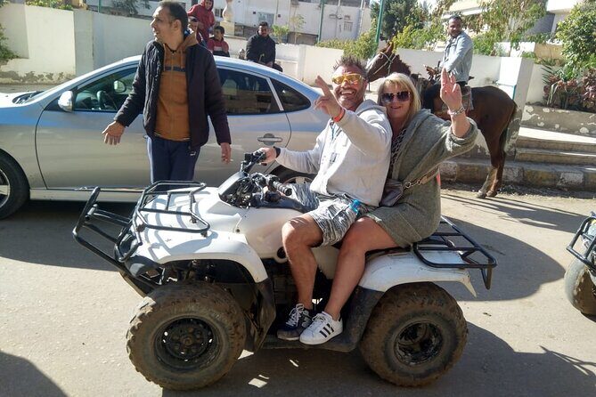 4-Hours private Tour Giza Pyramids, Sphinx, Lunch,One Hour ATV bike & camel ride - FAQs