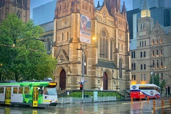 4 Hours Sightseeing Small Group Tour in Melbourne City - The Breakdown of the Itinerary