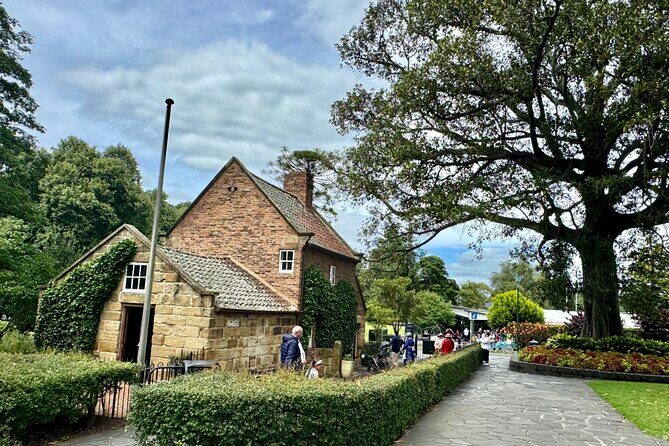 4 Hours Sightseeing Small Group Tour in Melbourne City - Deep Dive Into the Experience