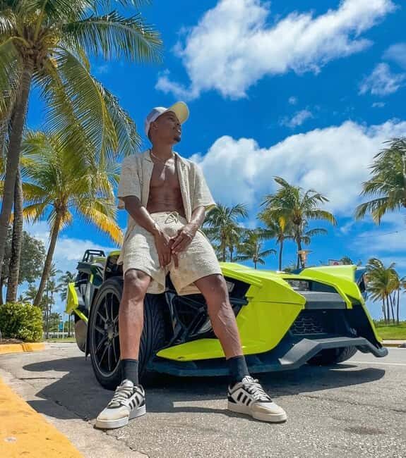 4 Hours Slingshot Rental Miami - We The Best !! - What’s Included in the Slingshot Rental?