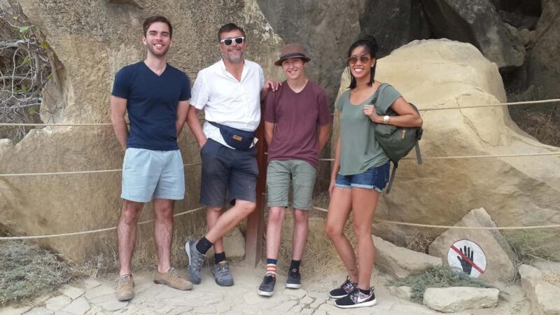4-hr Gobustan & Mud Volcanoes Tour (Tickets Included) - Deep Dive into the Itinerary