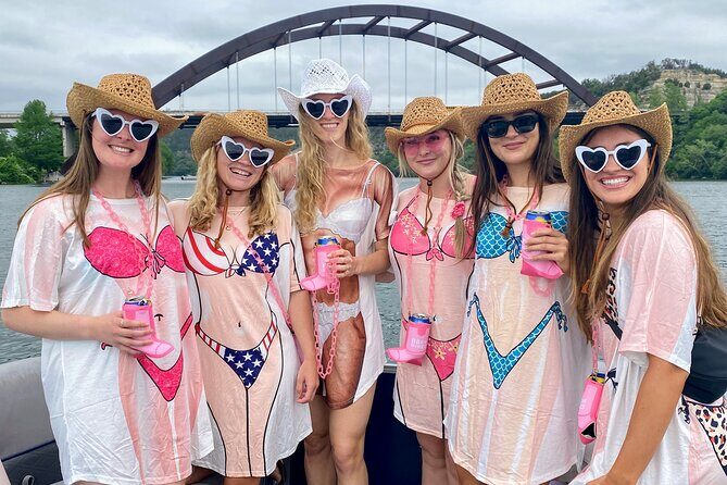 4 Hr Lake Austin Boat Charter with Swim and Sightseeing for 12 - Introduction