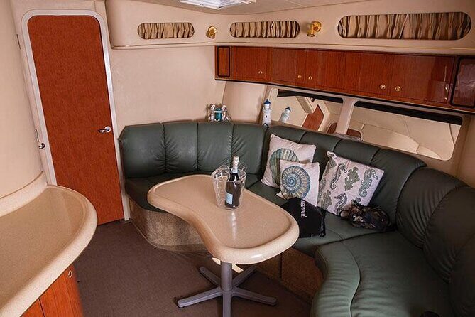45 Ft Private Yacht Rental in Miami - FAQs