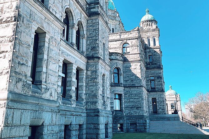 4hr City Highlights Private Tour in Victoria BC 1-4 pax - The Sum Up