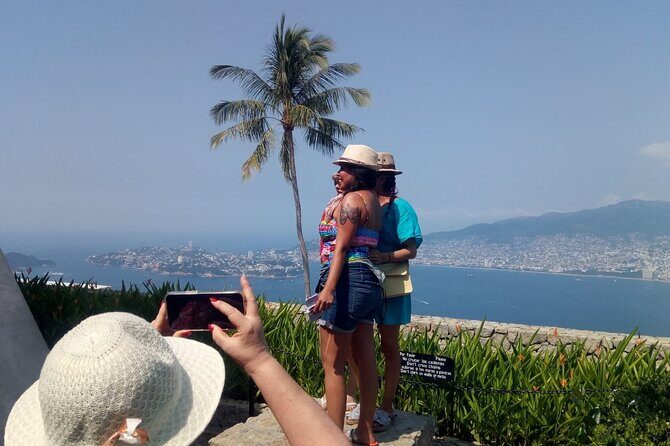 4Hr City Tour for Cruisers or Hotels Mural, Chapel & High Divers - Authenticity and Review Insights