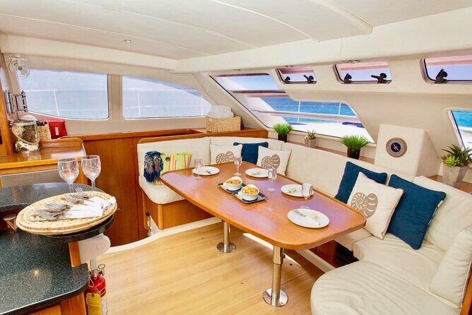 4hr Private Luxury Yacht with Snorkeling, DJ, Bar, Food - Snorkeling and Water Activities