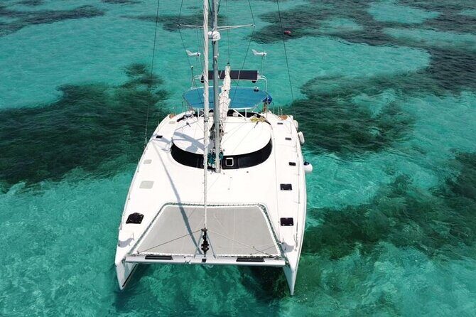 4hrs / 46ft Catamaran Private Charter From Cancun to Isla Mujeres - Key Points