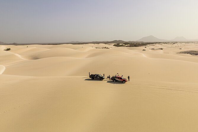 4WD Boa Vista group day tour south and north with sandboarding - Itinerary Breakdown