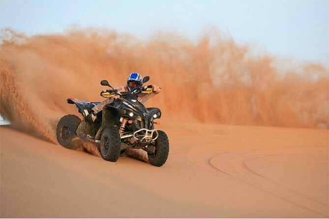 4x4 Desert Safari Dubai with BBQ Dinner & Live Shows - Key Points