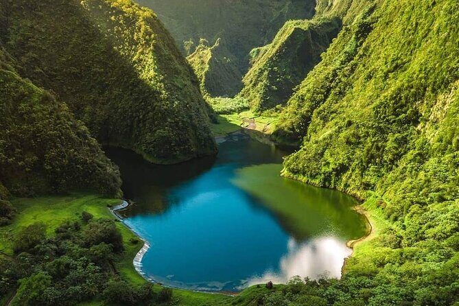 4x4 Safari HEREAKIMANU Tour in the Heart of Tahiti - What’s Included and What’s Not