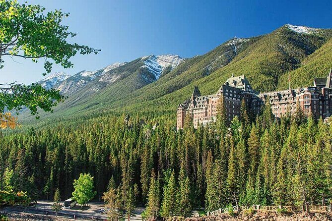 5-Day Canadian Rockies: 1 Night Fairmont Banff Springs - An In-Depth Review of the 5-Day Canadian Rockies Tour