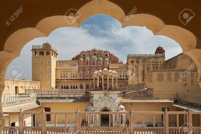 5 Day Golden Tingle Luxury Private Tour with Guide - Day 4: Exploring Jaipur’s Royal Heritage