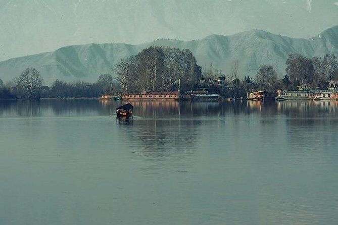 5-Day Kashmir Tour from Srinagar with Accommodation - A Closer Look at the 5-Day Kashmir Tour
