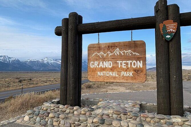 5-Day Yellowstone and Mount Rushmore Tour from Salt Lake City - FAQ