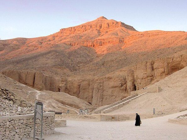 5 days 4 night Nile Cruise: Luxor to Aswan with Flight from Cairo - Who Should Consider This Tour?