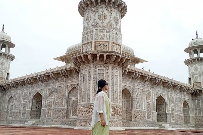 5-Days Luxury Golden Triangle Tour to Agra and Jaipur From Delhi - FAQs