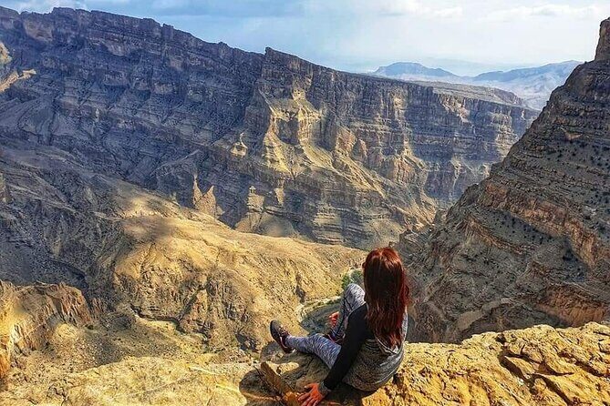 5-Days Private Oman Tour Mountains, Deserts & Coastline - Key Points