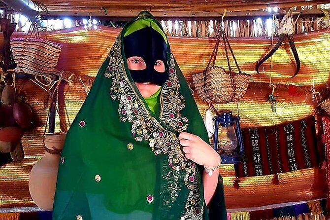 5-Days Private Oman Tour Mountains, Deserts & Coastline - Exploring Muscat and Its Highlights