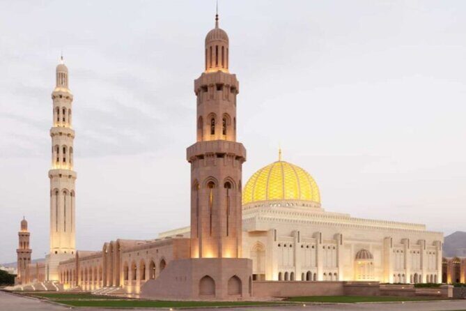 5-Days Private Oman Tour Mountains, Deserts & Coastline - Practical Considerations