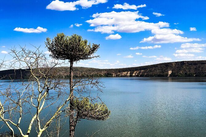 5-Hour Private Guided Tour in Lake Chala with Lunch - Key Points