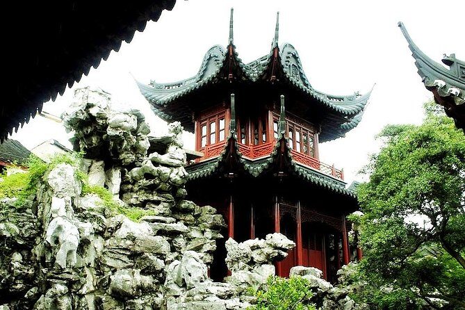 5-Hour Shanghai Private Tour:Shanghai Tower,Yu garden and Jade BuddhaTemple - FAQ